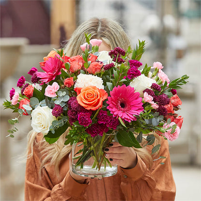 Smell the Roses Bouquet –  Talia Flowers, Ottawa ON