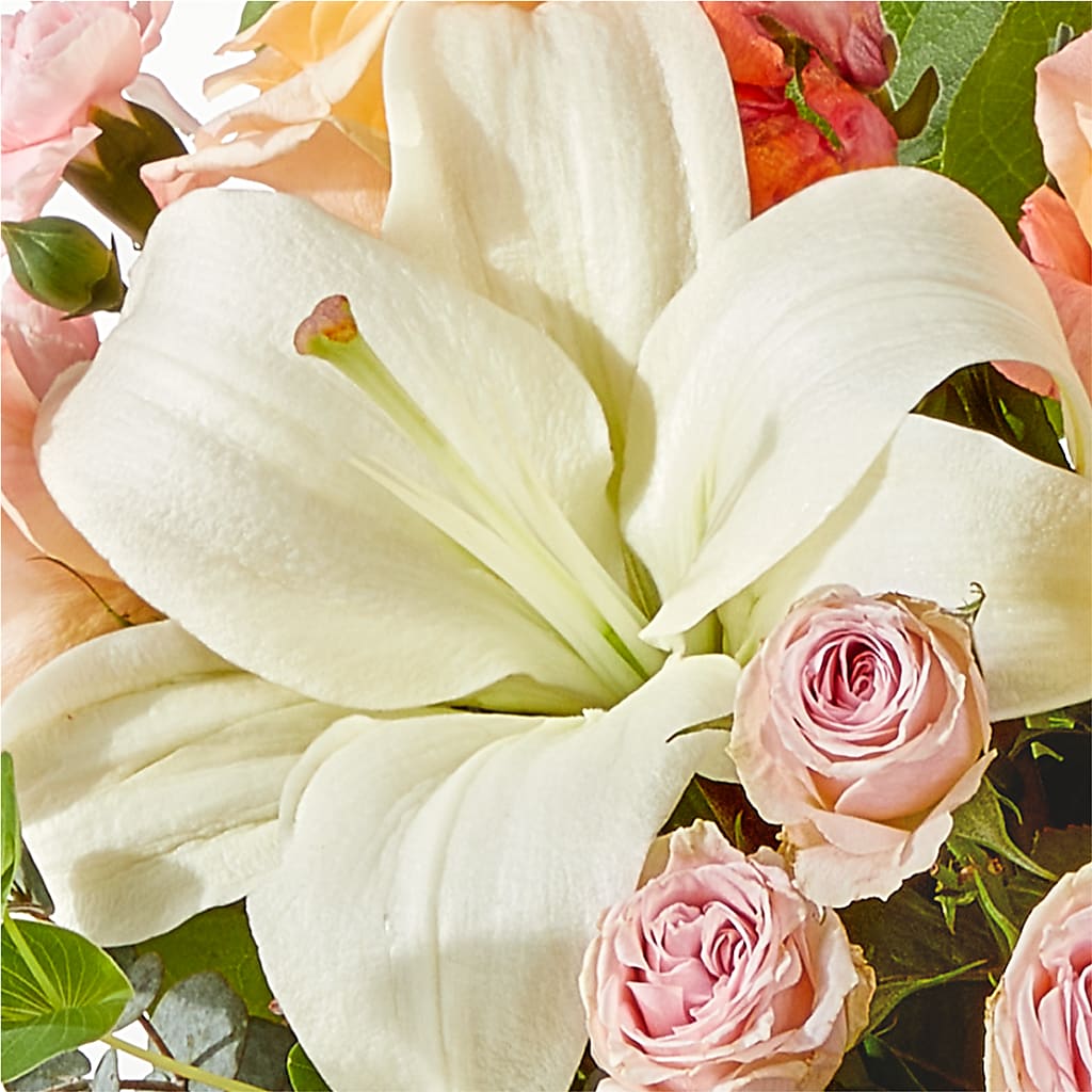 Grapefruit Splash Bouquet –  Talia Flowers, Ottawa ON